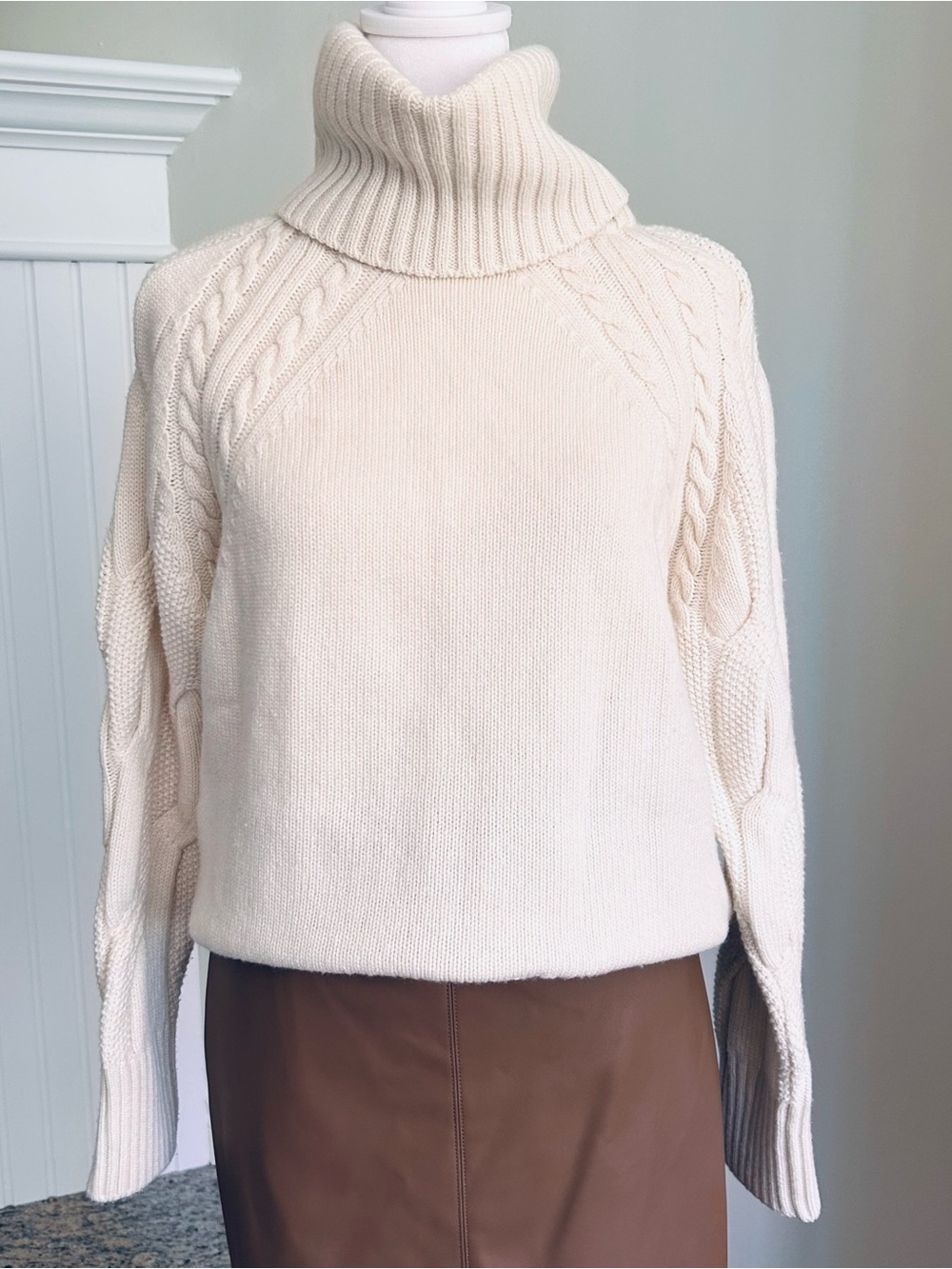 Massimo Dutti Cable Turtleneck Wool Cashmere Sweater chunky knit Cream Womens XS